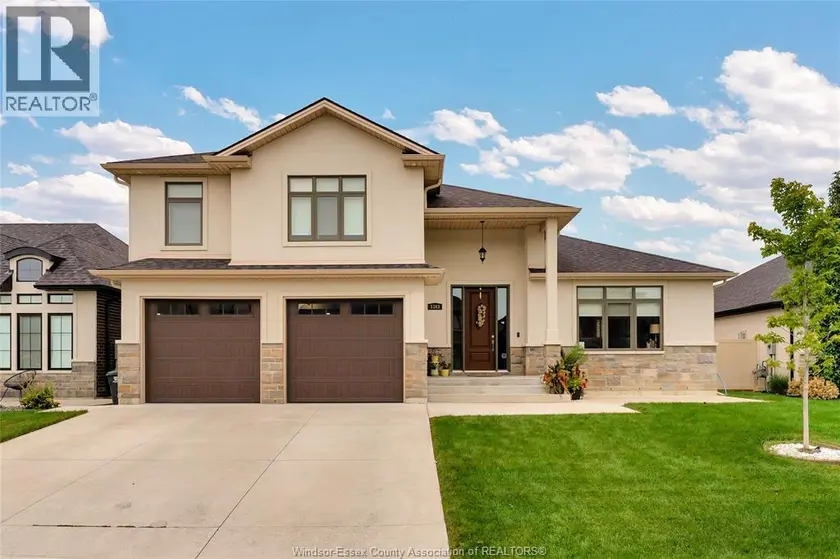 Detached at 1343 CLEARWATER AVENUE, Windsor