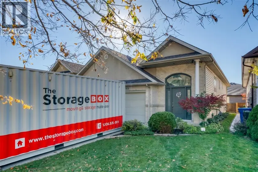 Semi-Detached/Link at 1583 CHATEAU AVENUE, Windsor