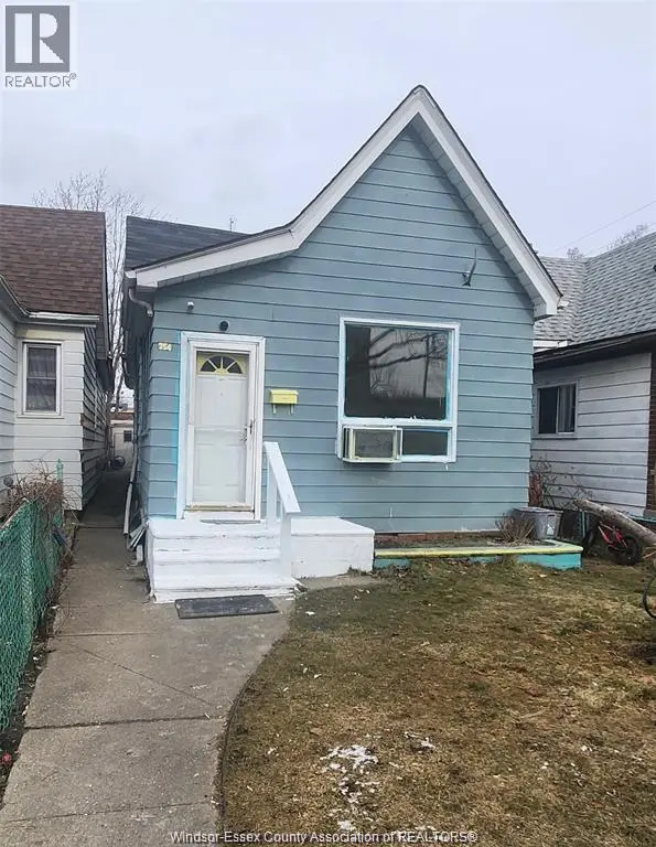 Detached at 754 TUSCARORA, Windsor