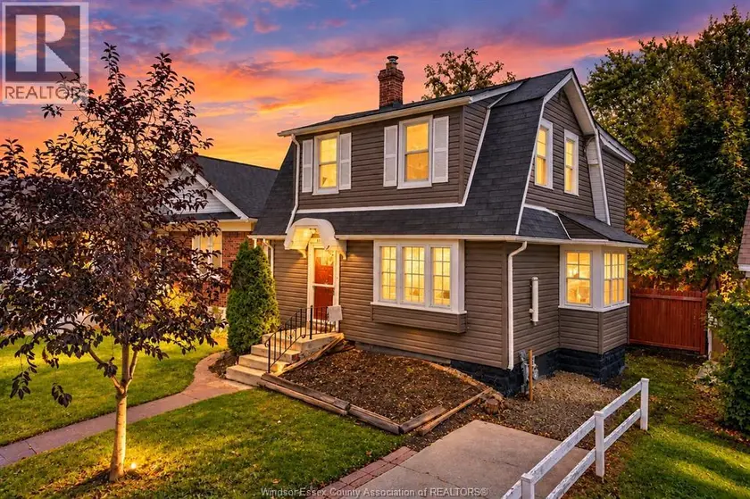 Detached at 2130 CHURCH STREET, Windsor