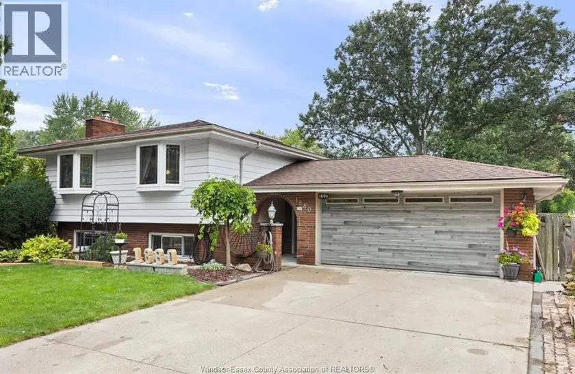 Detached at Unit UPPER