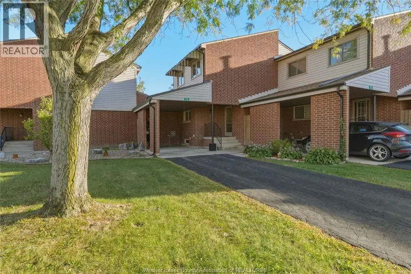 Townhouse at 201 CONCESSION 3 Unit# 14, Harrow