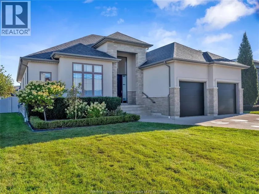 Detached at 211 ROBSON ROAD, Leamington