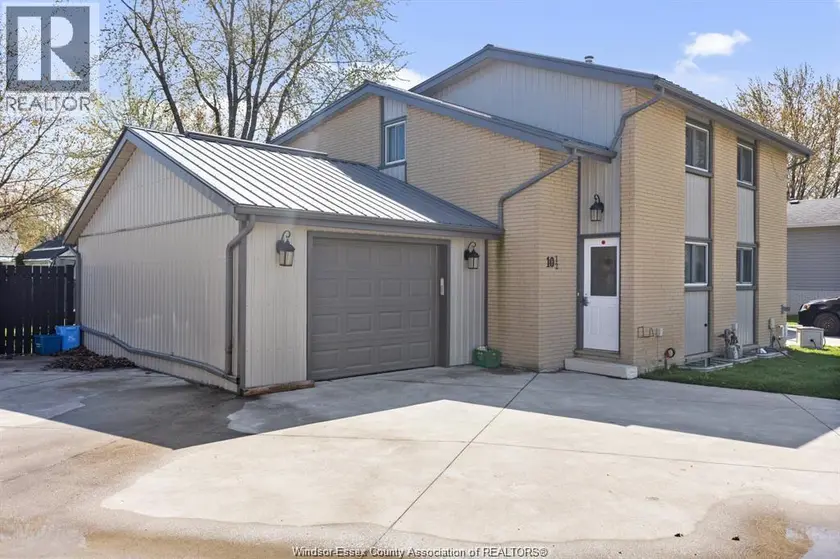 Semi-Detached/Link at 10-10.5 VANIER DRIVE, Tilbury