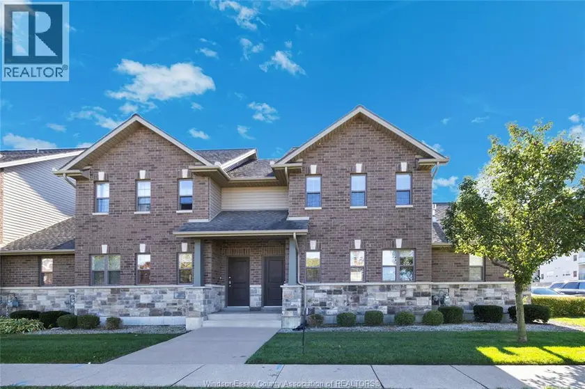 Townhouse at 8475 WYANDOTTE Unit# 112, Windsor