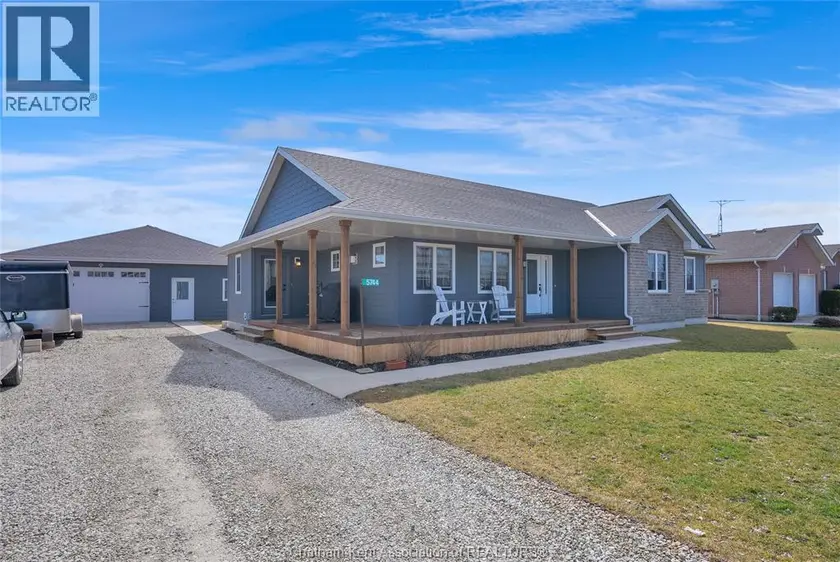 Detached at 5744 Middle LINE, Merlin