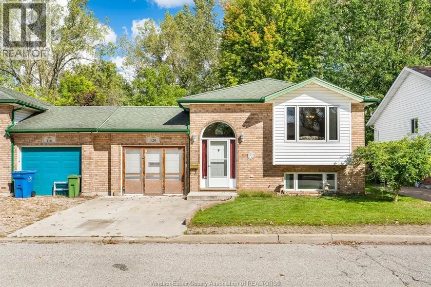 Semi-Detached/Link at 120 RIVERVILLA COURT, LaSalle