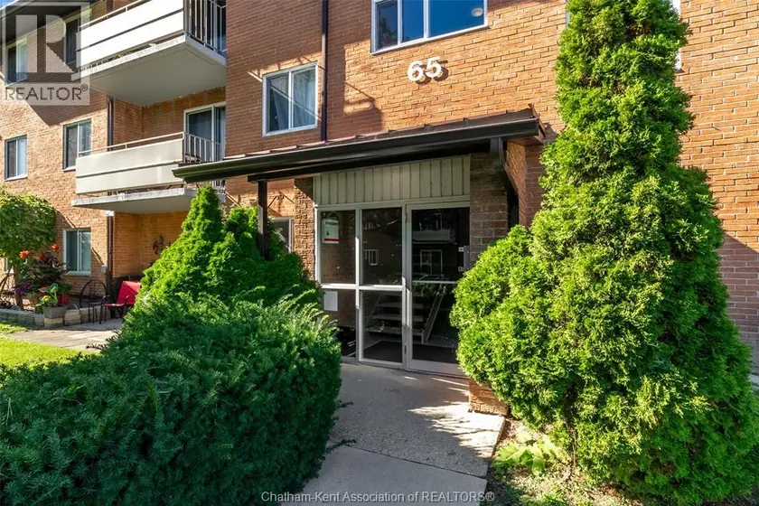 Apartment at 65 Baldoon ROAD Unit# 1, Chatham