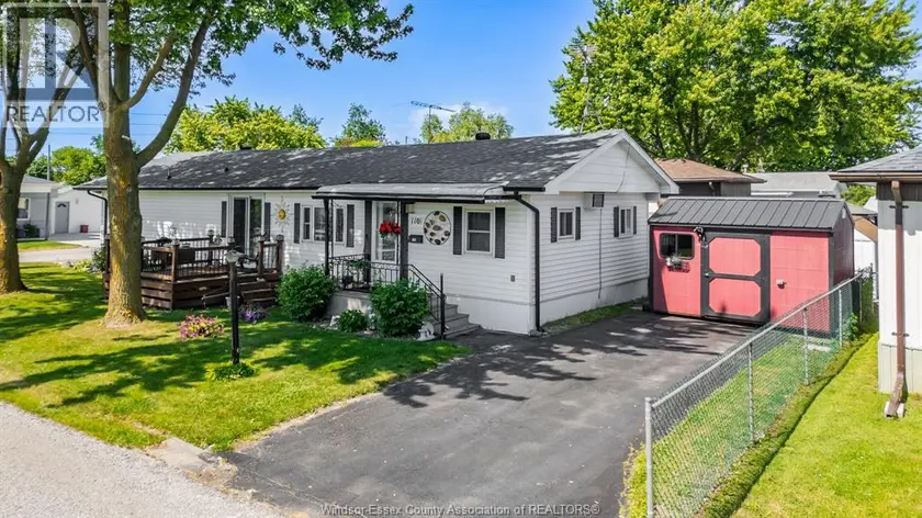 Detached at 110 BROOKS BLVD, Lakeshore