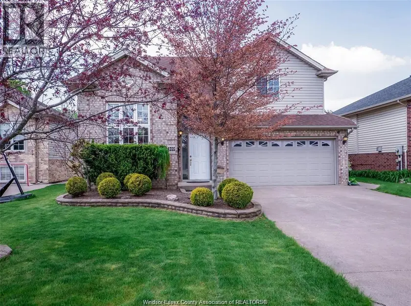 Detached at 4355 BETTS, LaSalle