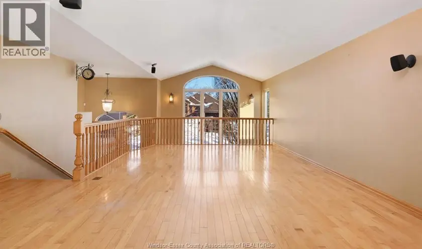 Detached at 555 REVLAND DRIVE Unit# UPPER, Tecumseh