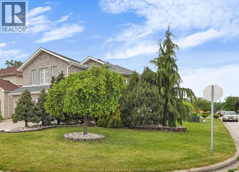 Detached at 1546 READING STREET, Windsor