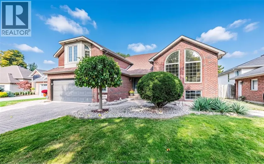 Detached at 5929 ROSEWOOD CRESCENT, LaSalle