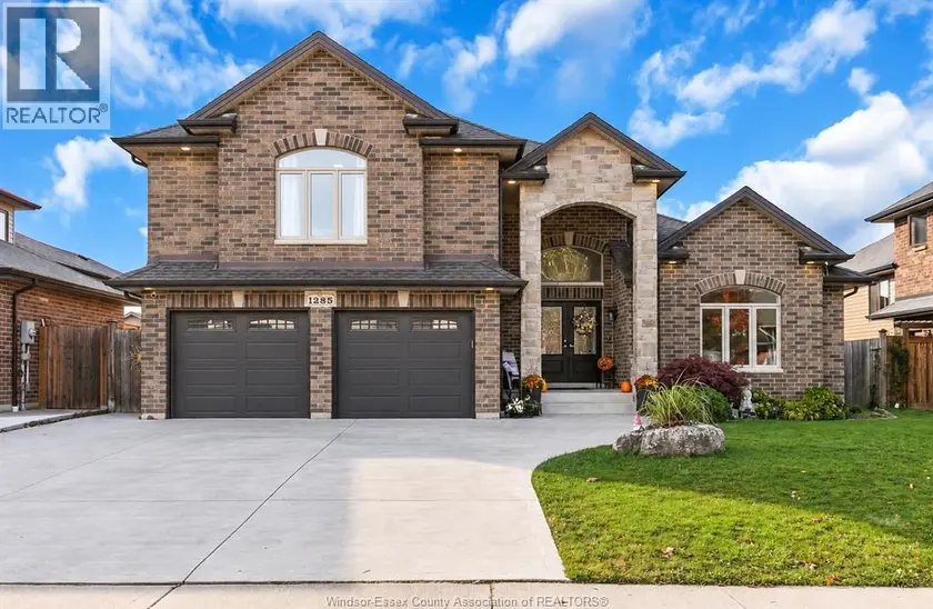 Detached at 1285 DEER RUN TRAIL, Lakeshore