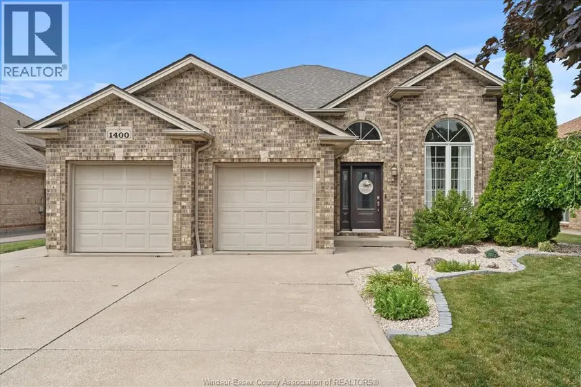Detached at 1400 McMahon CRESCENT, Lakeshore