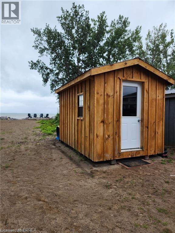 Detached at 57 ERIE Boulevard, Long Point