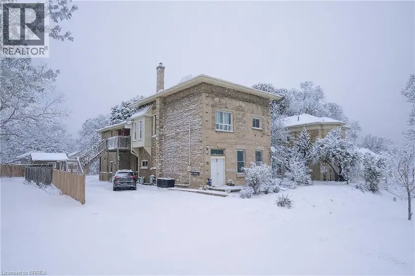 Detached at 84 SHERIDAN Street, Brantford