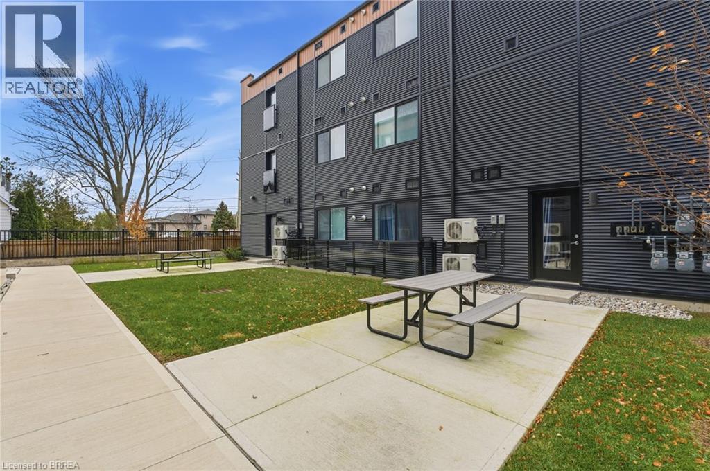 Apartment at 259 KING Street E Unit# 1C, Stoney Creek