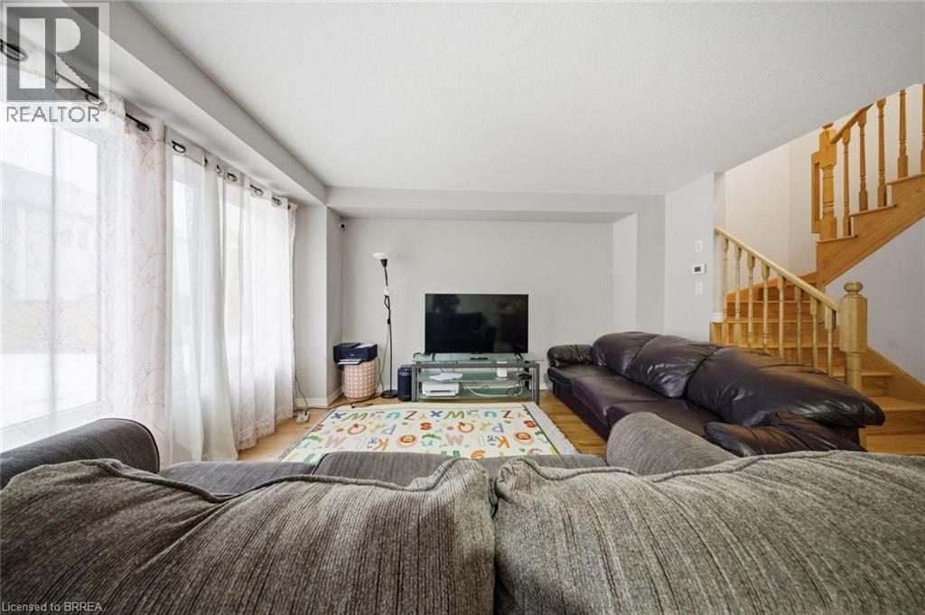 Townhouse at 126 MUNRO Circle, Brantford