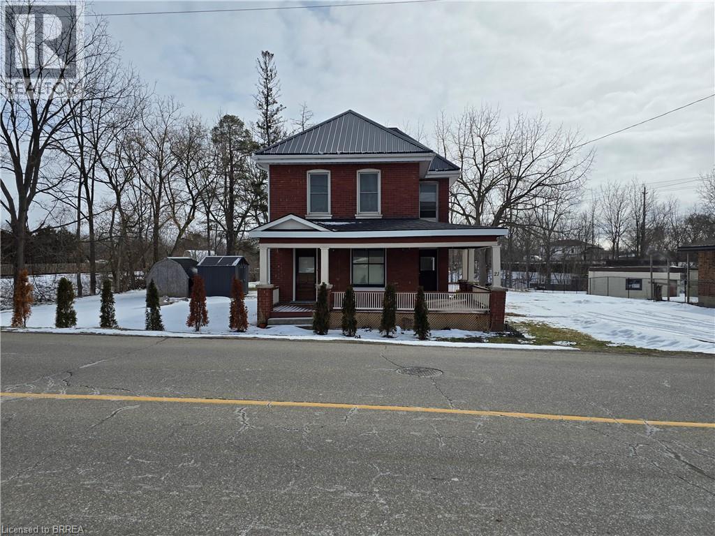 Detached at 21 JOHNSON Road, Brantford