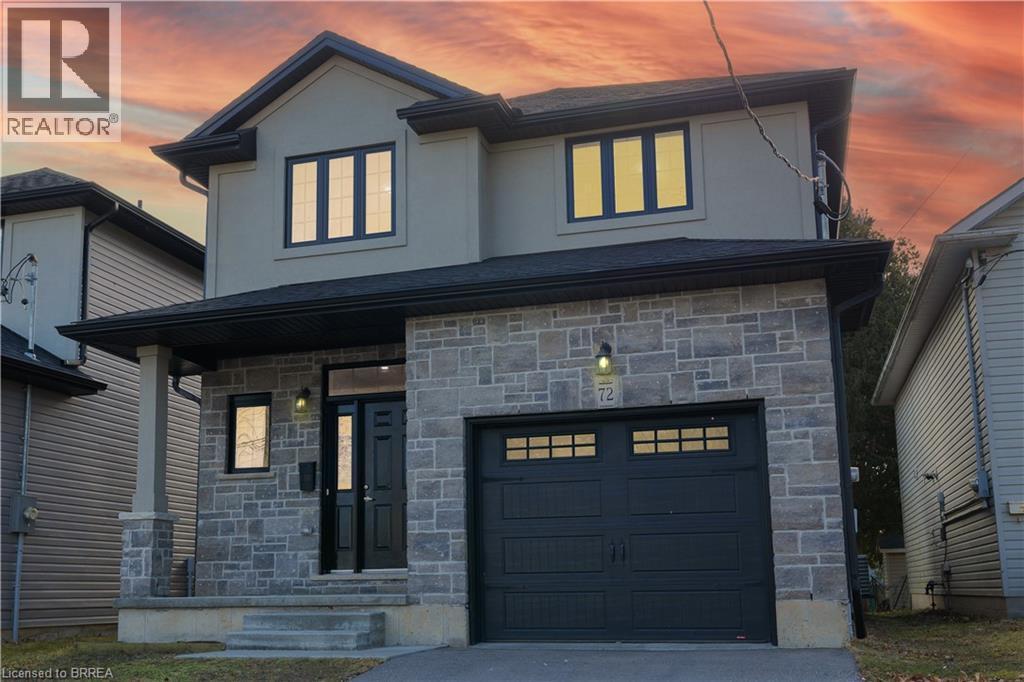 Detached at 72 BALFOUR Street, Brantford