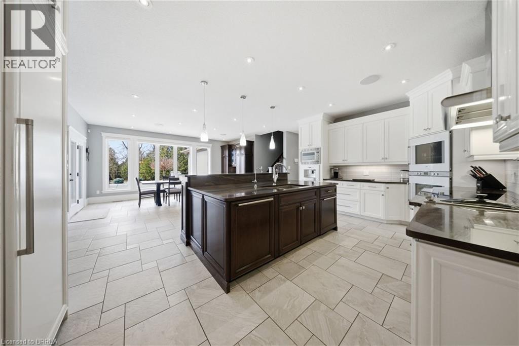 Detached at 29 WALLACE Court, Brantford
