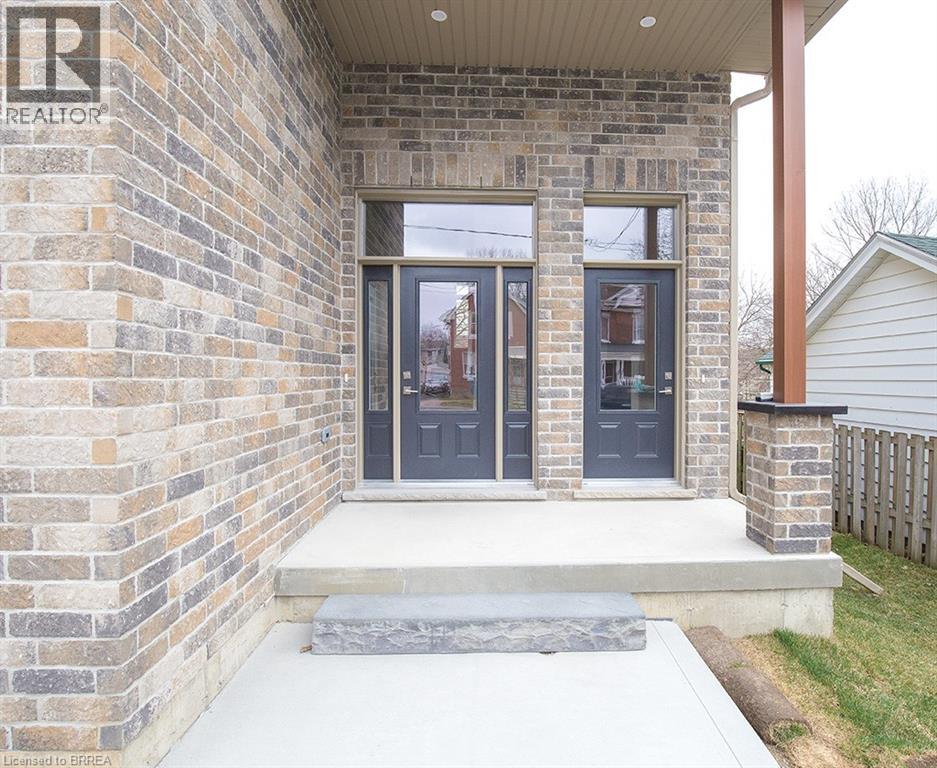 Multiplex at 355 WELLINGTON Street, Brantford