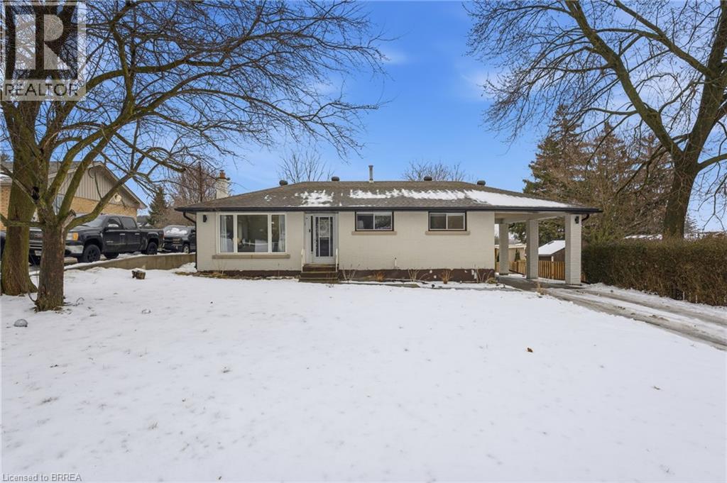Detached at 4 LILLIAN Street, St. George