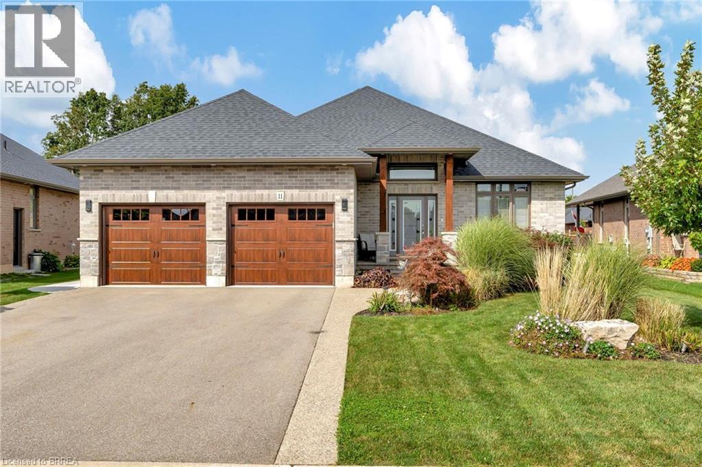 Detached at 11 SYCAMORE Drive, Port Dover