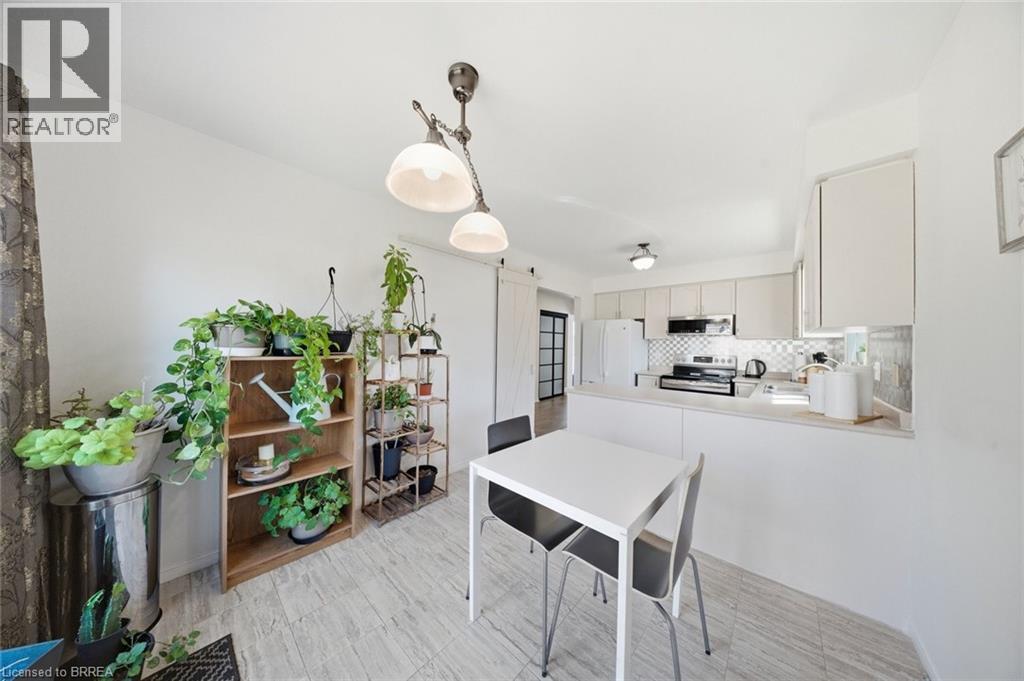Detached at 49 KING WILLIAM Street, St. George