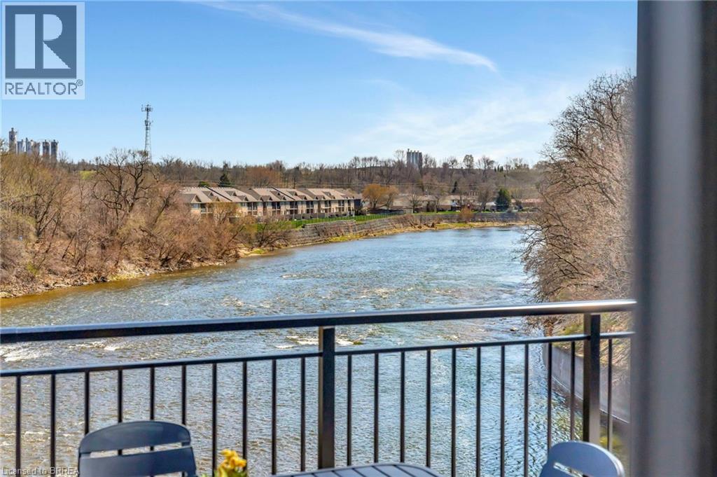 Apartment at 7 GRAND RIVER Street N Unit# 302, Paris