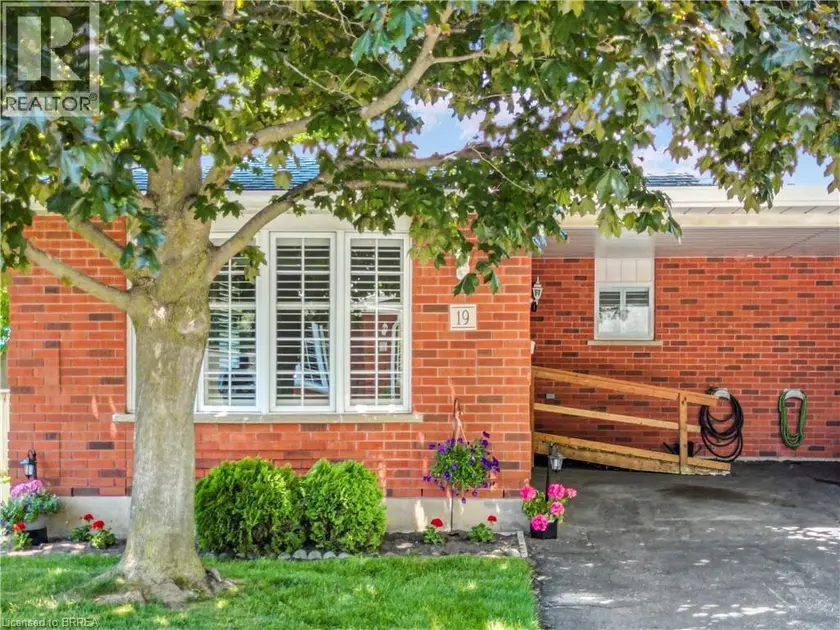 Townhouse at 229 LYNDEN Road Unit# 19, Brantford