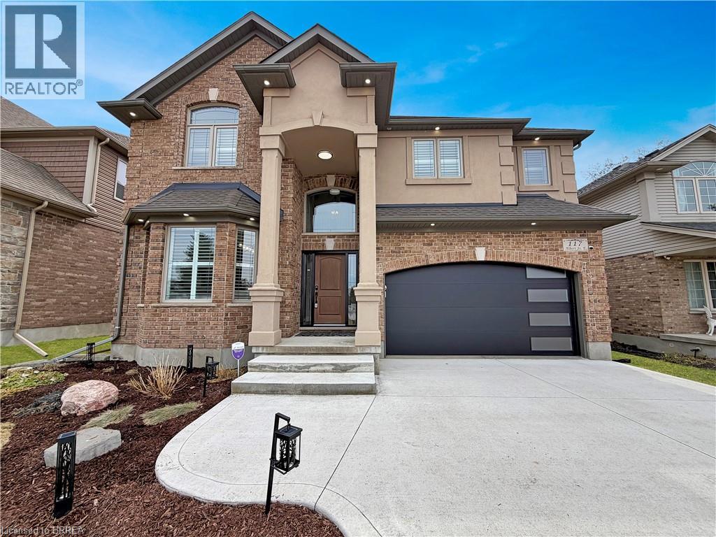 Detached at 117 ALBERT Street E, Plattsville