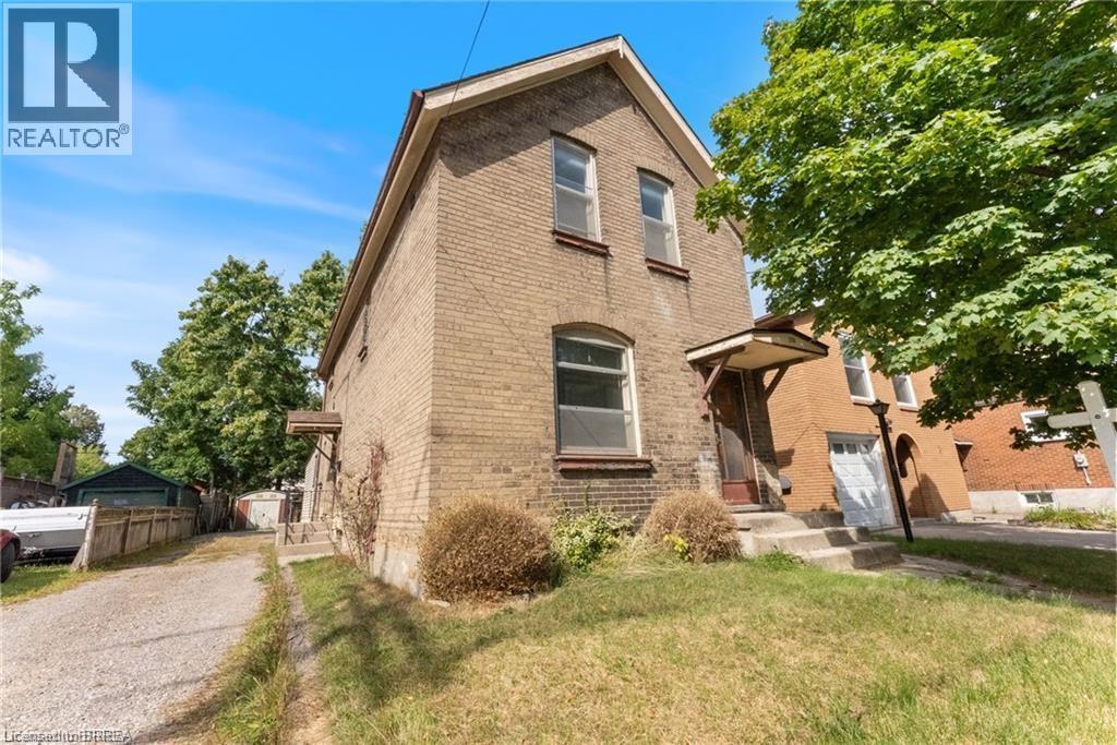 Detached at 150 ELGIN Street Unit# UPPER, Brantford