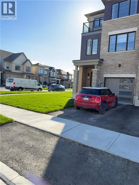 Townhouse at 39 HINE Road, Brantford