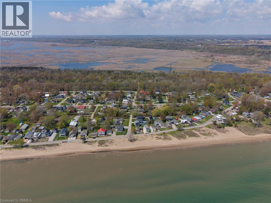 Detached at 21 FERRIS Street, Turkey Point