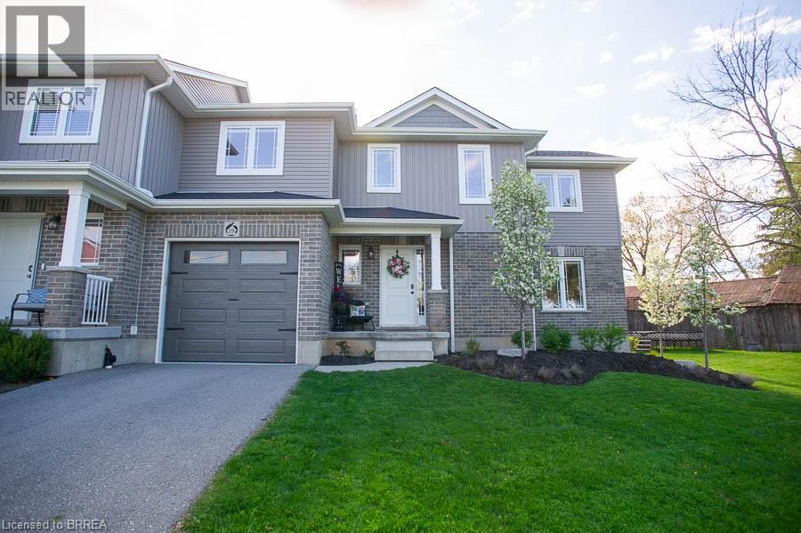 Townhouse at 19 MUMA Street, Drumbo