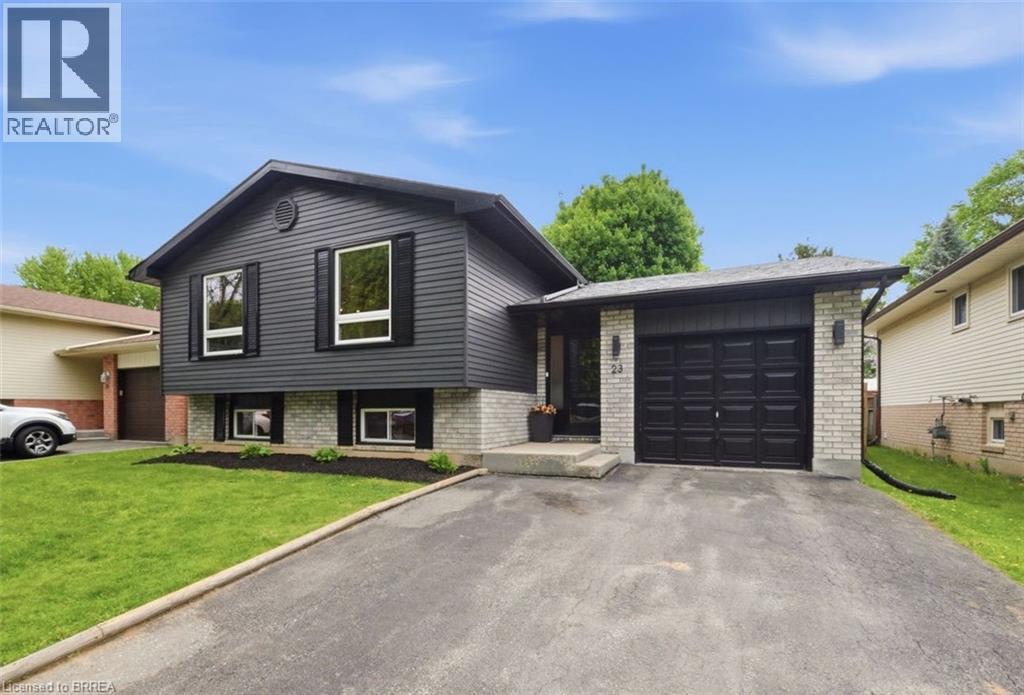 Detached at 23 MYRTLEVILLE Drive, Brantford