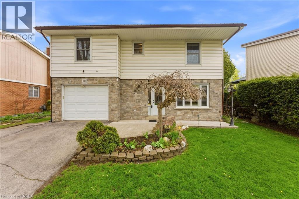 Detached at 343 BRANTWOOD PARK Road, Brantford