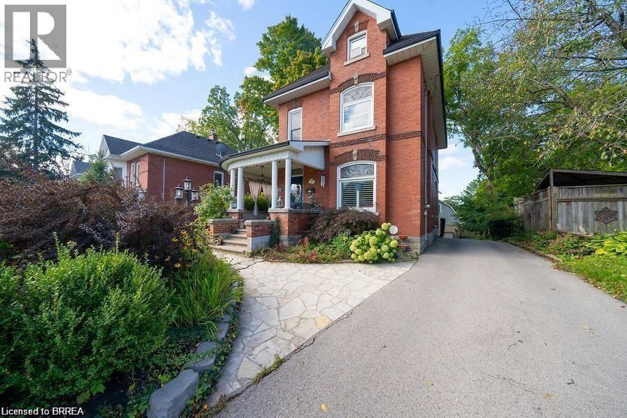 Detached at 284 COLBORNE Street N, Simcoe