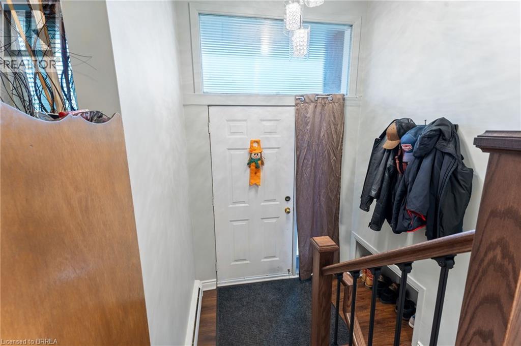 Detached at 21 JANET Street, Port Colborne