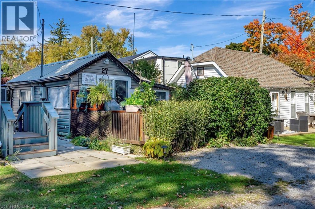 Detached at 27 BUCKS PARK, Port Dover
