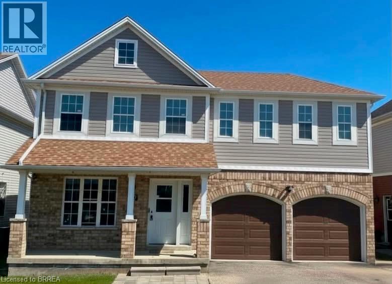 Detached at 17 STOWE Terrace, Brantford