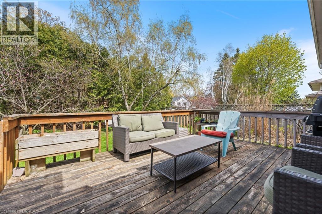 Detached at 70 KENSINGTON Street, Guelph