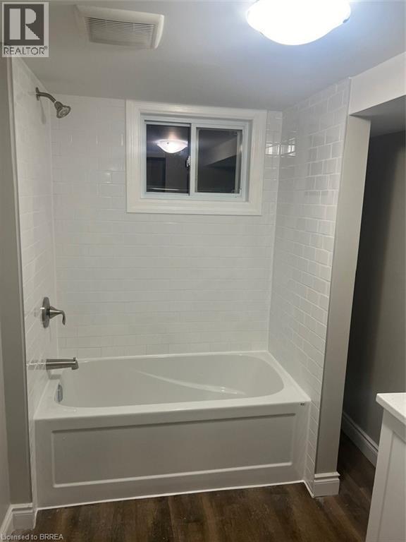 Semi-Detached/Link at 54 DEBBY Crescent, Brantford