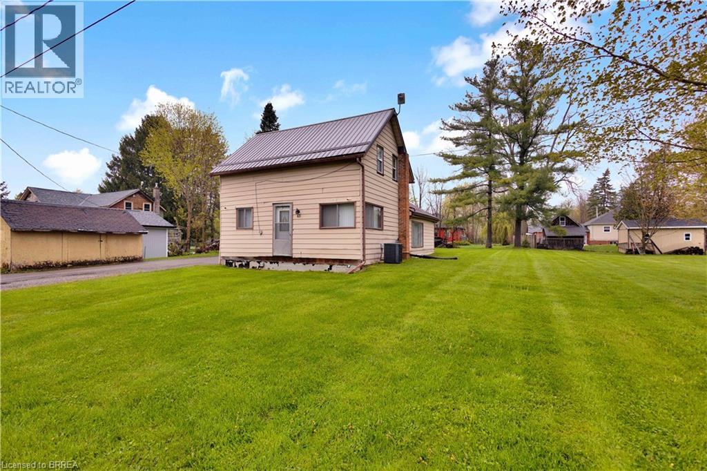 Detached at 43 ONTARIO Street, Harrisburg