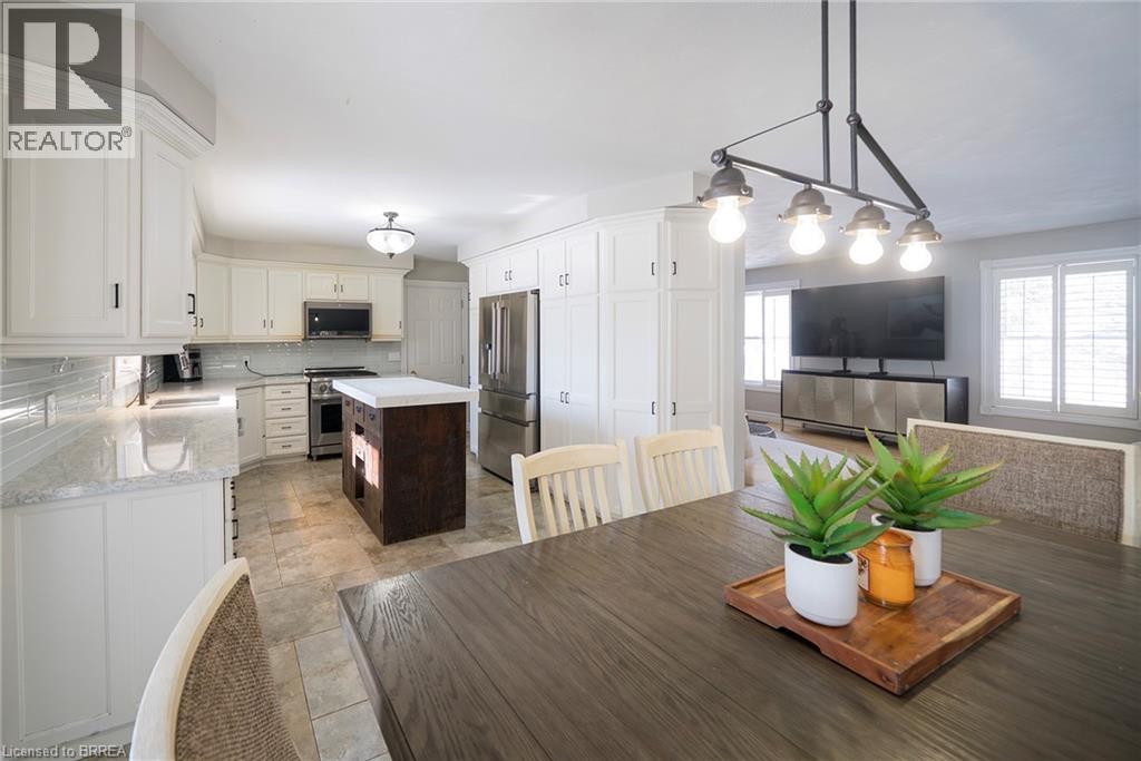 Detached at 428 CHARLOTTEVILLE ROAD 1, St. Williams
