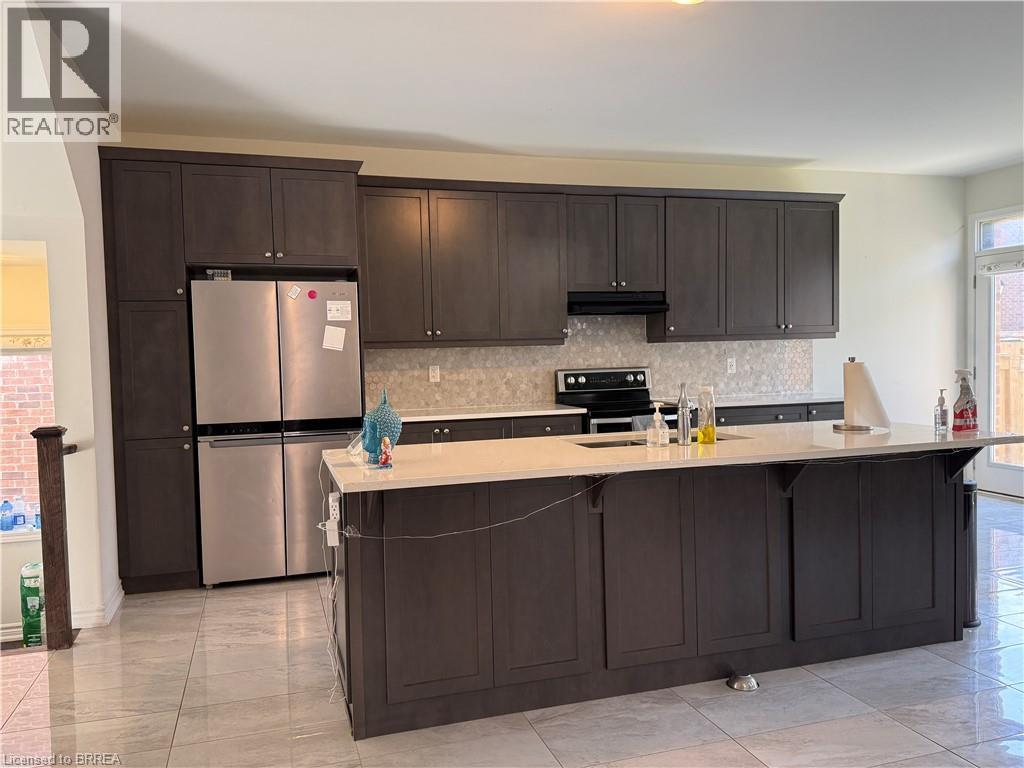 Detached at 18 DOLUCCI Crescent, Brampton