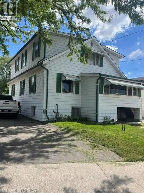 Multiplex at 83 STANLEY Street, Brantford