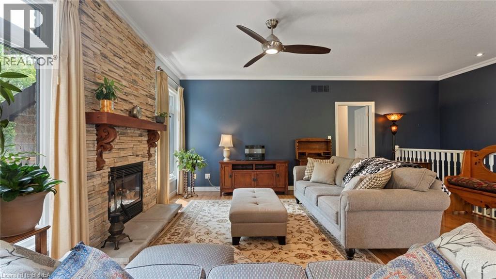Detached at 2 HUNTER Drive S, Port Rowan